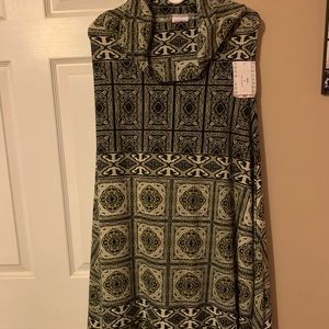 NWT LulaRoe S Maxi skirt! Beautiful pattern.